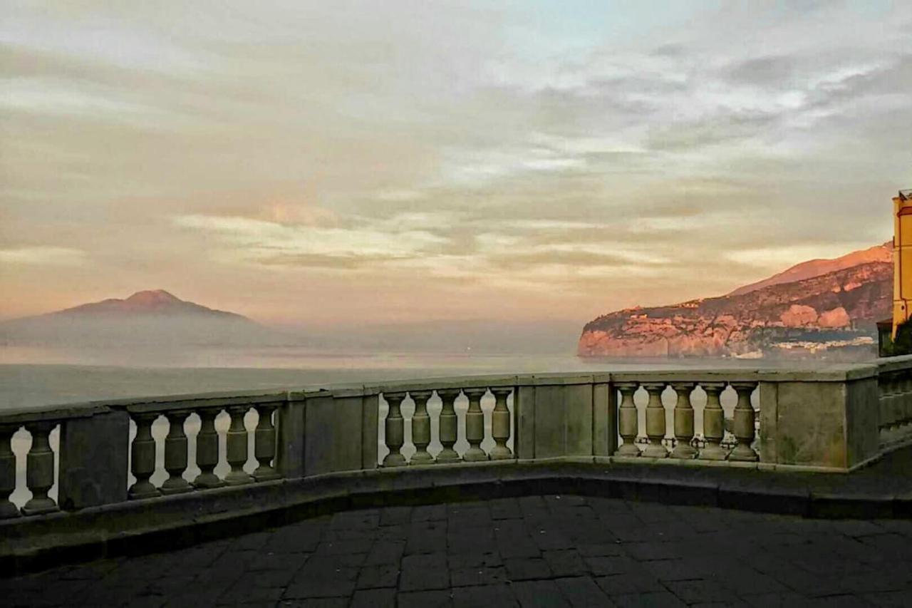 B&B Al Mare Sorrento Exterior photo