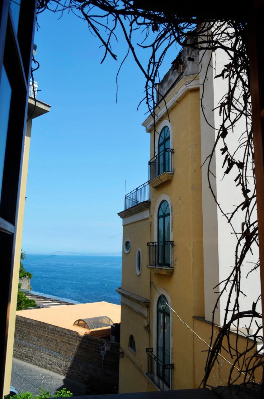 B&B Al Mare Sorrento Exterior photo